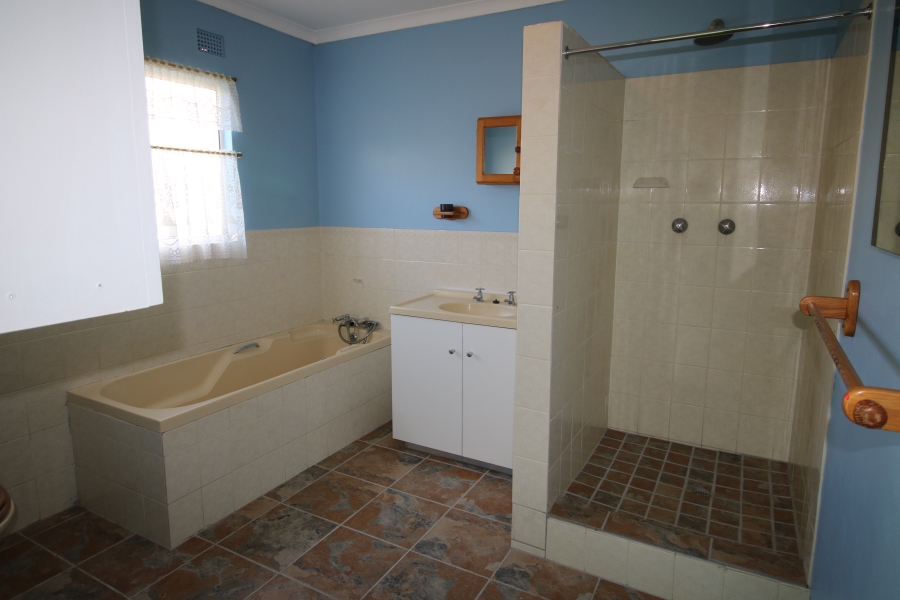 1 Bedroom Property for Sale in Beacon Bay Eastern Cape